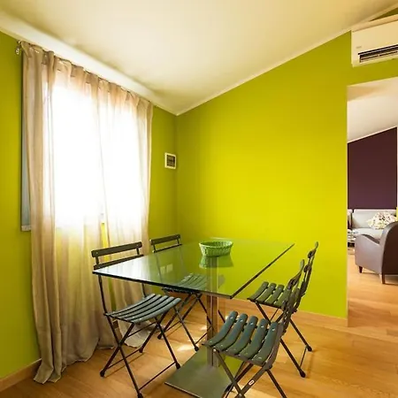 Elegante Trilocale Nel Cuore Di Brera - Mirable Pm * Milan